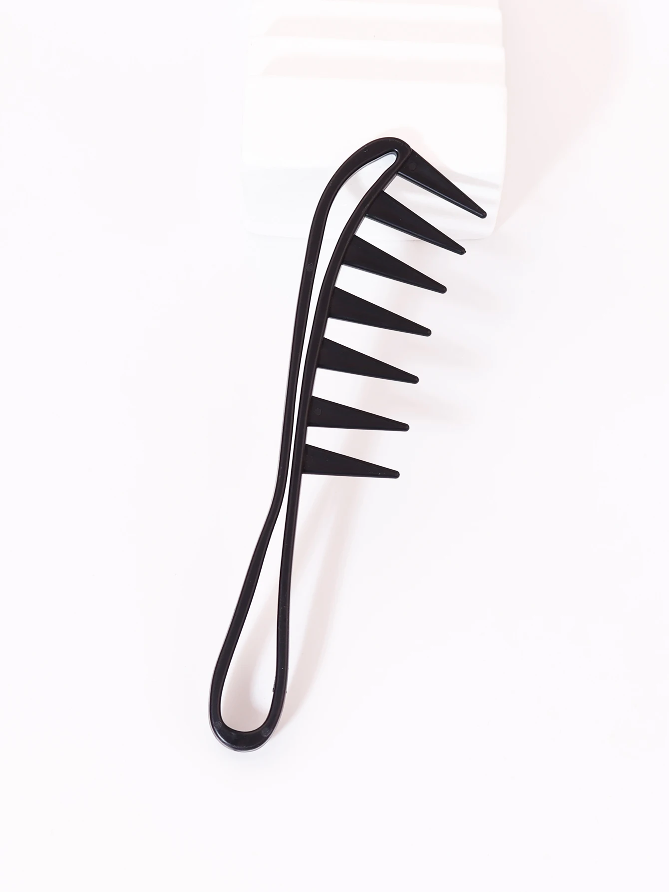مشط شعر واسع الأسنان - مشط بلا - مراجعة Detangling Wide Comb وسعره