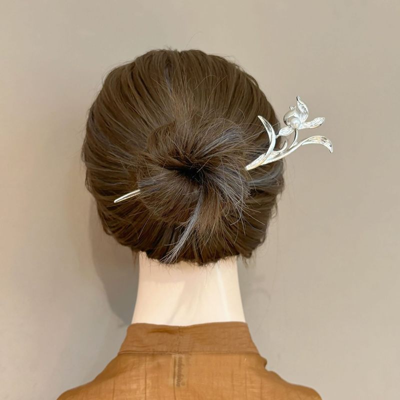 دبوس شعر أوركيد فضي على الطراز - مراجعة Hair Care Ingredients وسعره